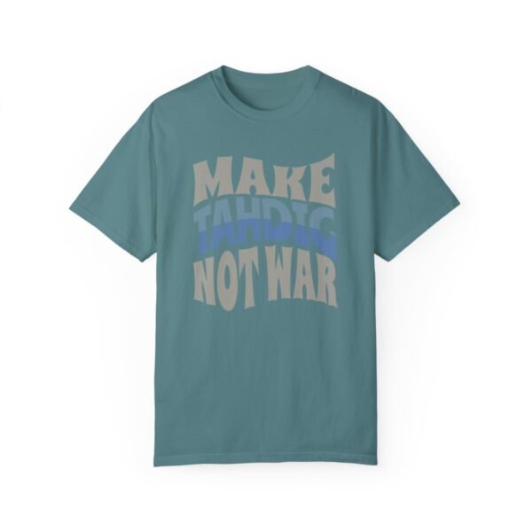 Make Tahdig Not War | Persian Crunchy Rice Cozy Unisex T-Shirt - Image 10