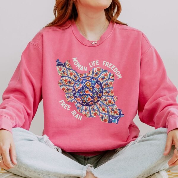 Woman Life Freedom | Persian Art Green Retro Unisex Sweatshirt - Image 12