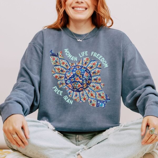 Woman Life Freedom | Persian Art Green Retro Unisex Sweatshirt - Image 8